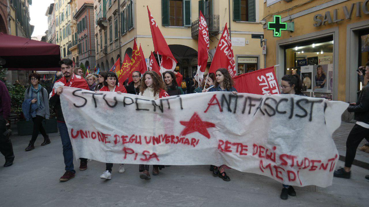Manifestazione mai più fascismi Pisa