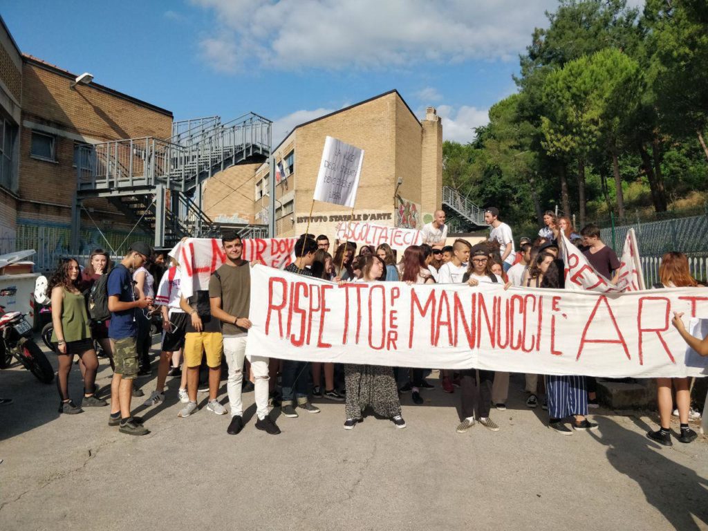 Al Mannucci si cambia registro